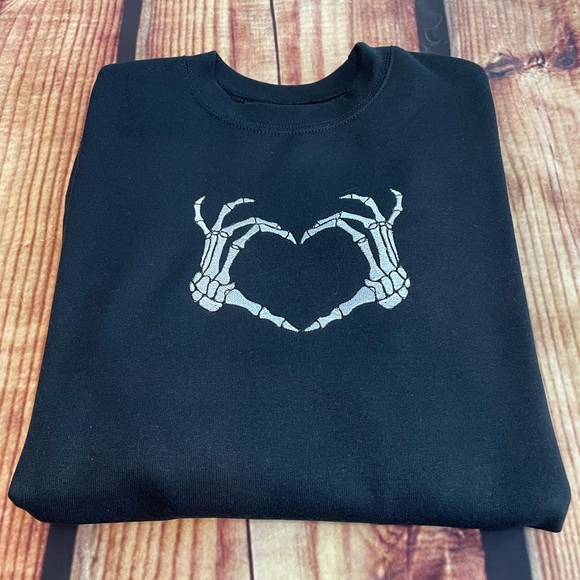 Custom Embroidered Skeleton Heart Halloween Everyday Unisex Sweatshirt - Picture 1 of 5
